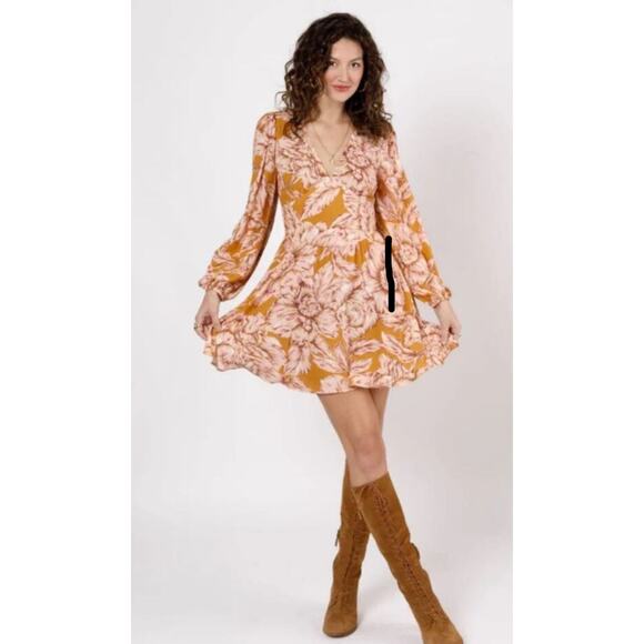 BAND OF THE FREE JO MINI DRESS LONG‎ SLEEVE SMOCKED GOLD BLUSH PINK FLORAL M-NEW - Picture 1 of 7